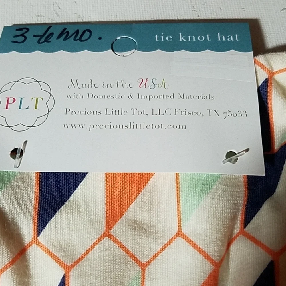 Precious little TOT tie knot hat